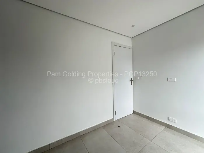 Townhouse/Cluster to Rent in Borrowdale West, Harare