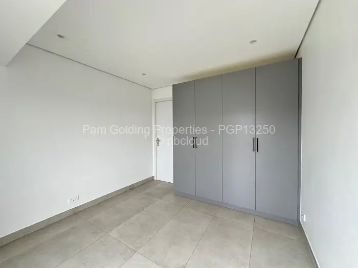 Townhouse/Cluster to Rent in Borrowdale West, Harare