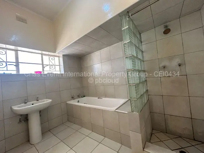 4 Bedroom House to Rent in Hillside Byo, Bulawayo
