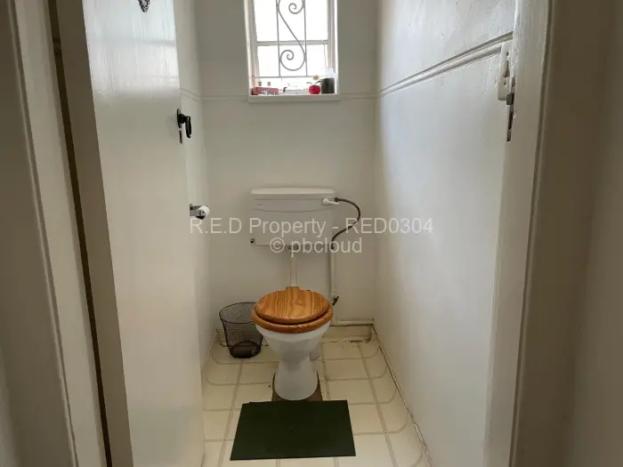 3 Bedroom House for Sale in Kumalo, Bulawayo