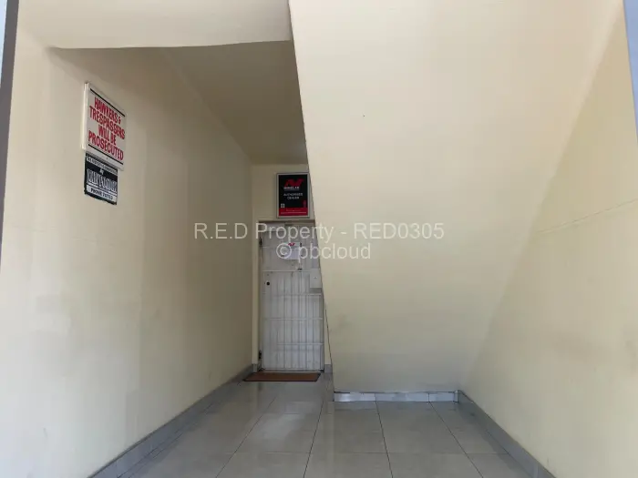 Flat/Apartment for Sale in Bulawayo City Centre, Bulawayo