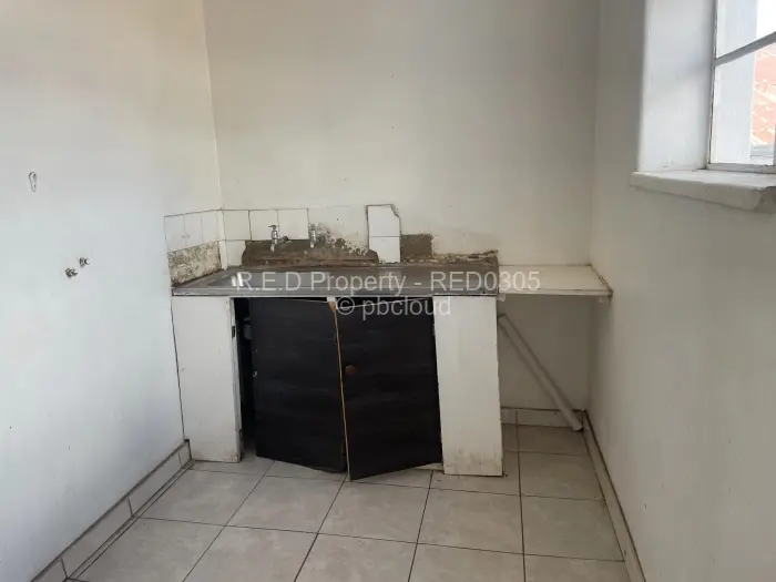 Flat/Apartment for Sale in Bulawayo City Centre, Bulawayo