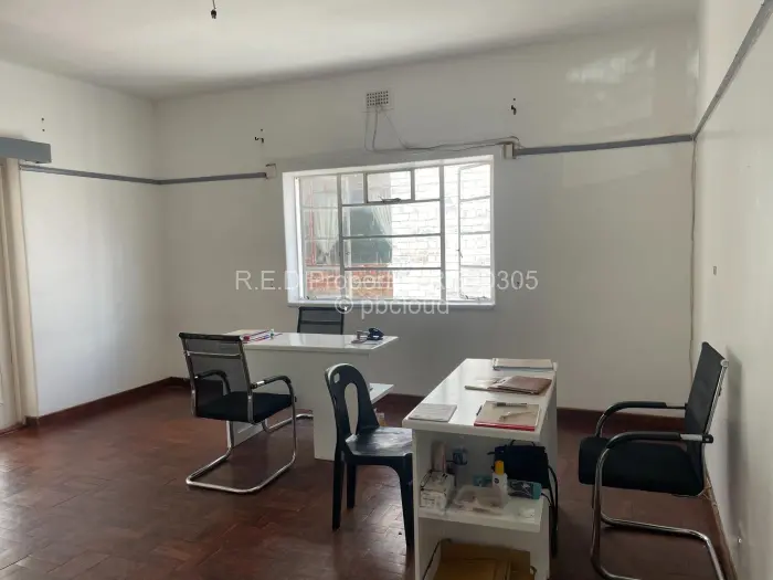 Flat/Apartment for Sale in Bulawayo City Centre, Bulawayo