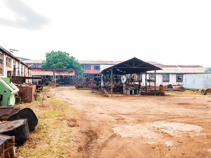 Warehouse/Industrial for Sale in Ardbennie, Harare