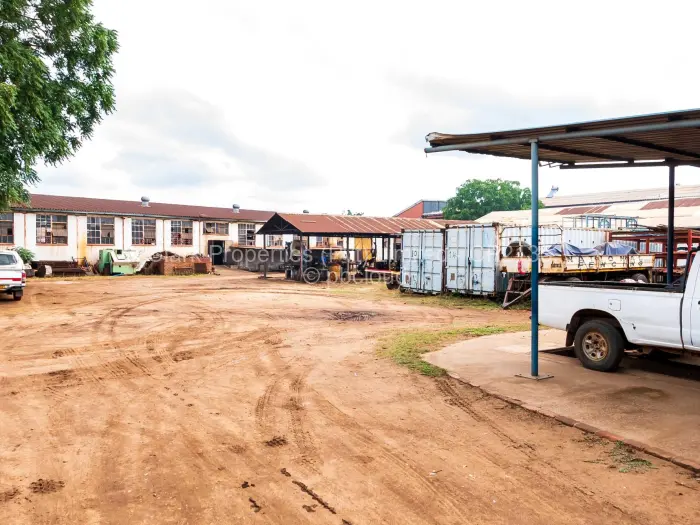 Warehouse/Industrial for Sale in Ardbennie, Harare