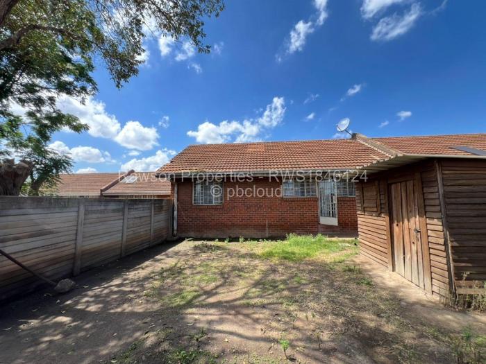 Flat/Apartment for Sale in Meyrick Park, Harare