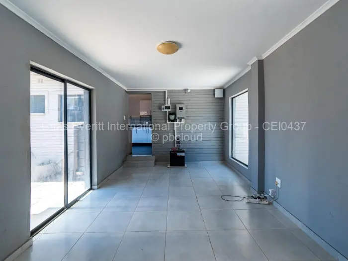 Other Commercial to Rent in Four Winds, Bulawayo