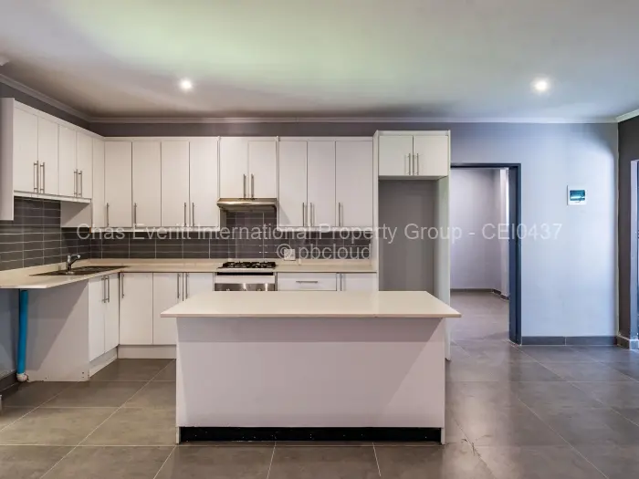 Other Commercial to Rent in Four Winds, Bulawayo