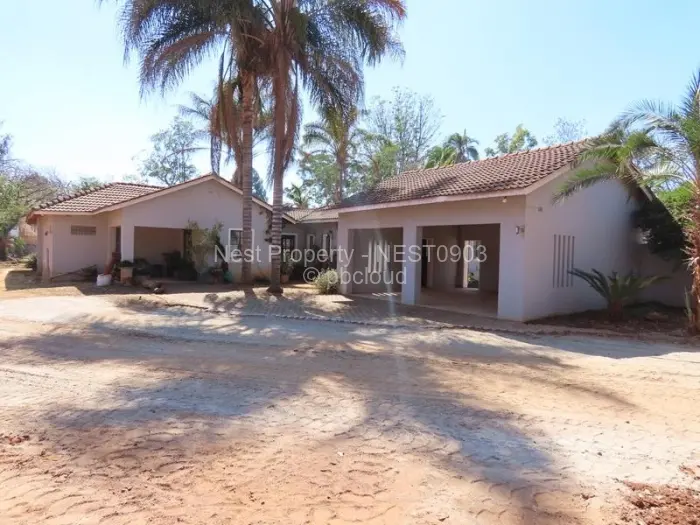 4 Bedroom House for Sale in Borrowdale, Harare