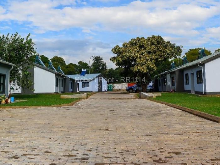 Townhouse/Cluster for Sale in Hillside Byo, Bulawayo