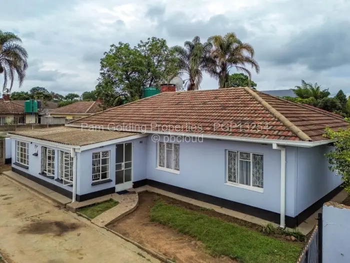 3 Bedroom Cottage/Garden Flat for Sale in Chadcombe, Harare