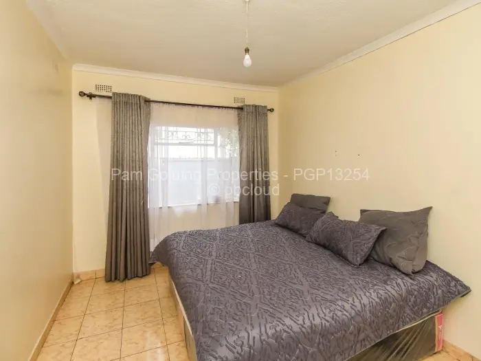 3 Bedroom Cottage/Garden Flat for Sale in Chadcombe, Harare