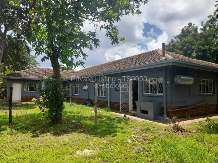 5 Bedroom House to Rent in Milton Park, Harare