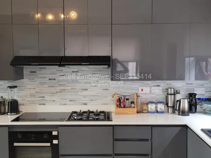 Townhouse/Cluster for Sale in Highlands, Harare