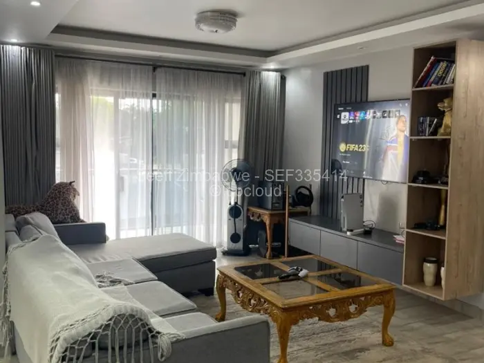 Townhouse/Cluster for Sale in Highlands, Harare