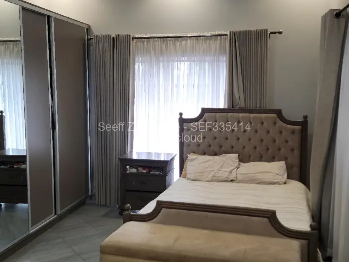 Townhouse/Cluster for Sale in Highlands, Harare