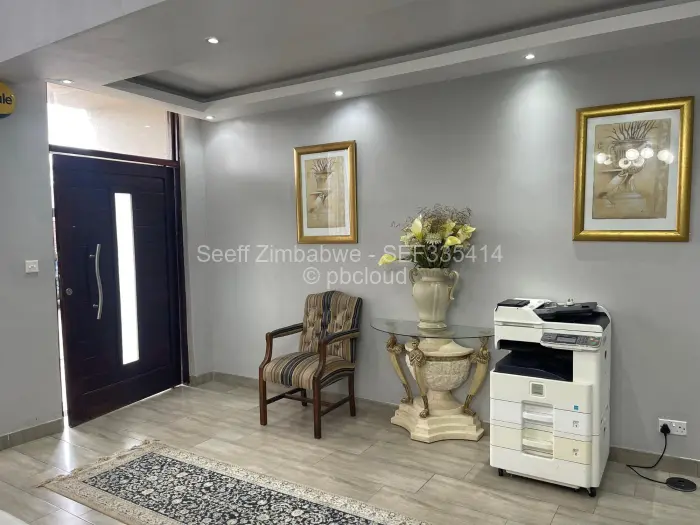 Townhouse/Cluster for Sale in Highlands, Harare