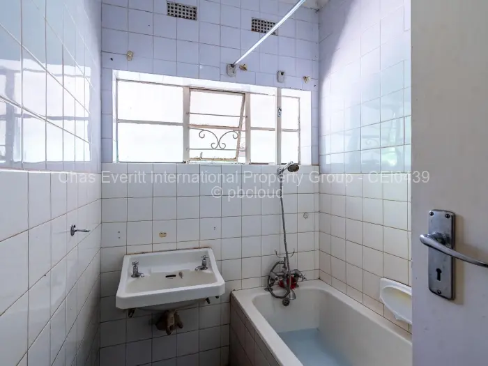 3 Bedroom House for Sale in Upper Hillside, Harare