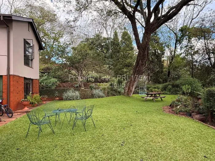 5 Bedroom House to Rent in Avondale, Harare