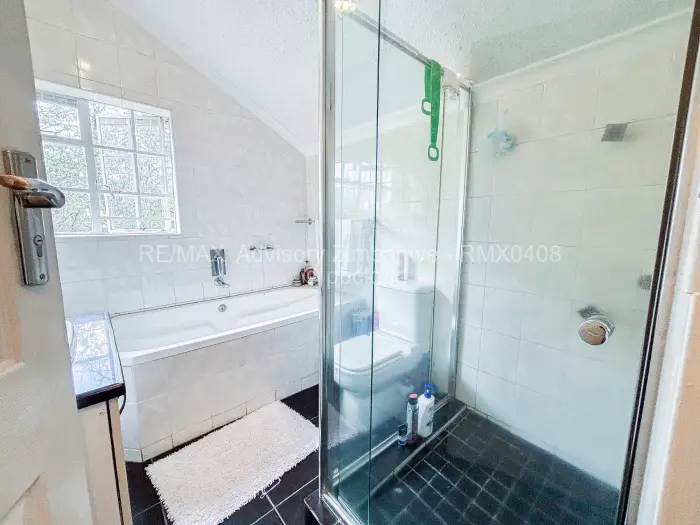 4 Bedroom House for Sale in Chisipite, Harare