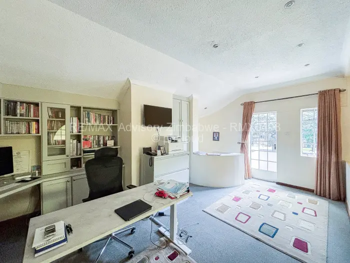 4 Bedroom House for Sale in Chisipite, Harare