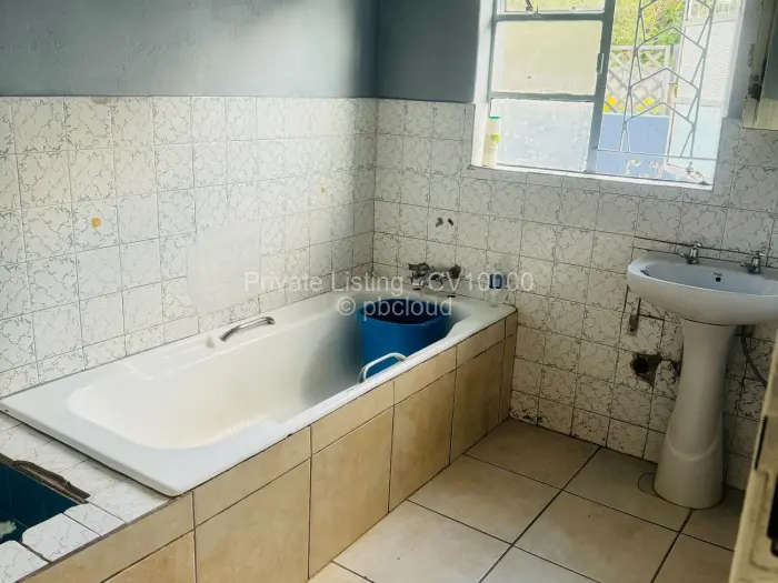 3 Bedroom House to Rent in Greendale