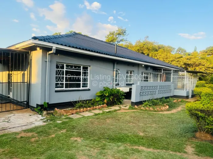 3 Bedroom House to Rent in Greendale