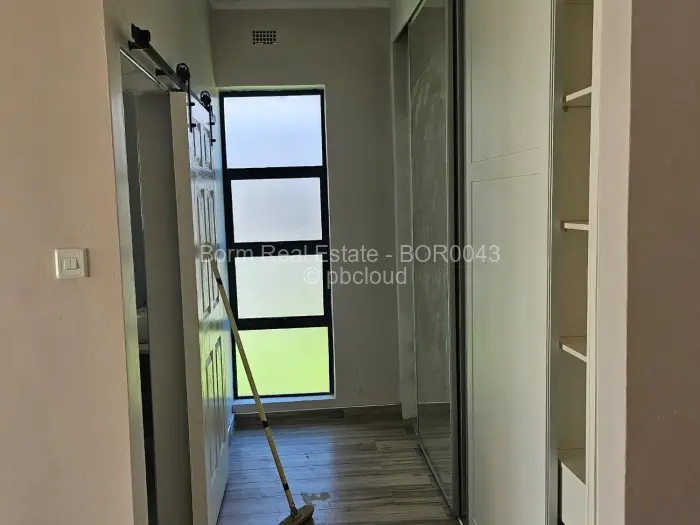 Townhouse/Cluster for Sale in Mount Pleasant, Harare