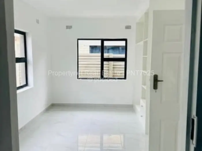 4 Bedroom House for Sale in Damofalls, Damofalls