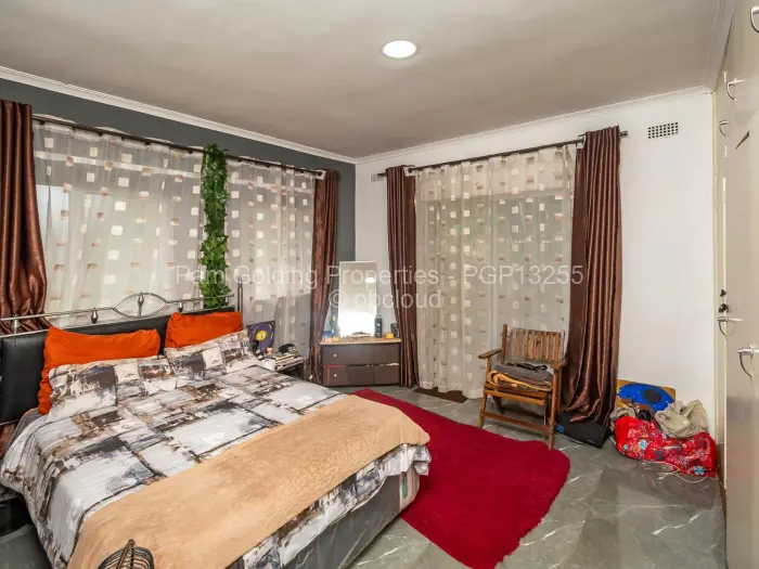 4 Bedroom House for Sale in Upper Hillside, Harare