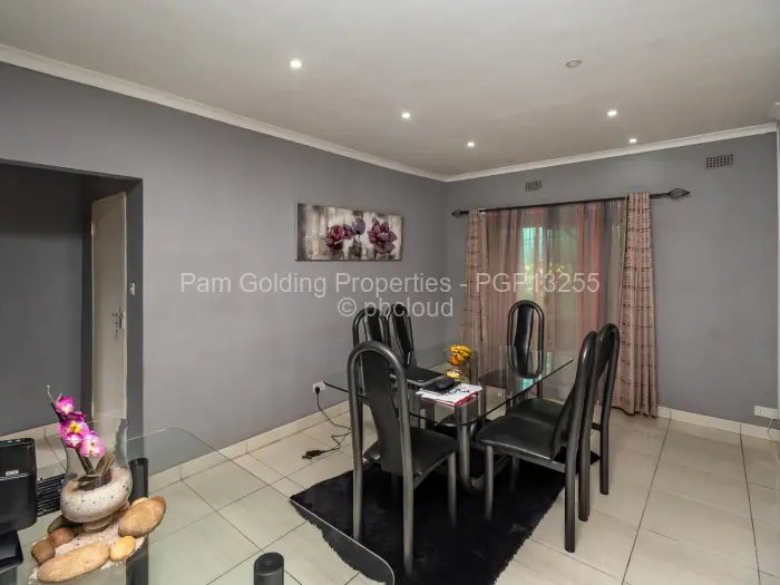 4 Bedroom House for Sale in Upper Hillside, Harare