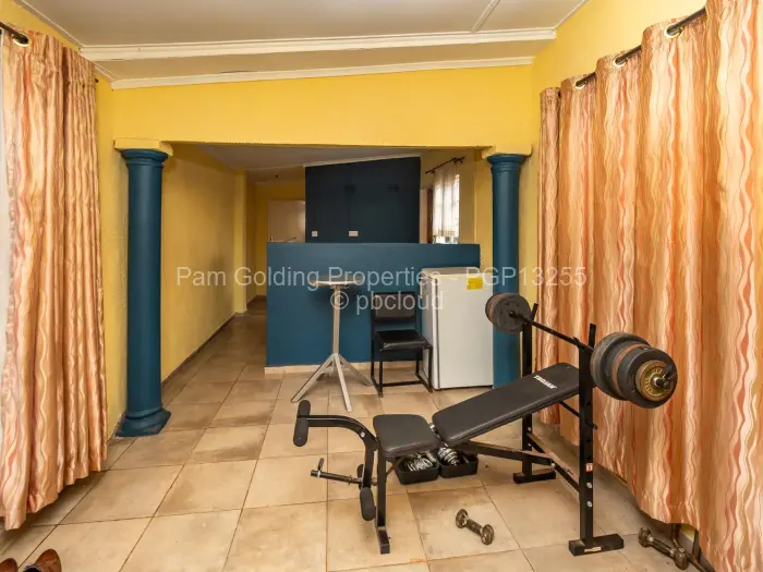 4 Bedroom House for Sale in Upper Hillside, Harare