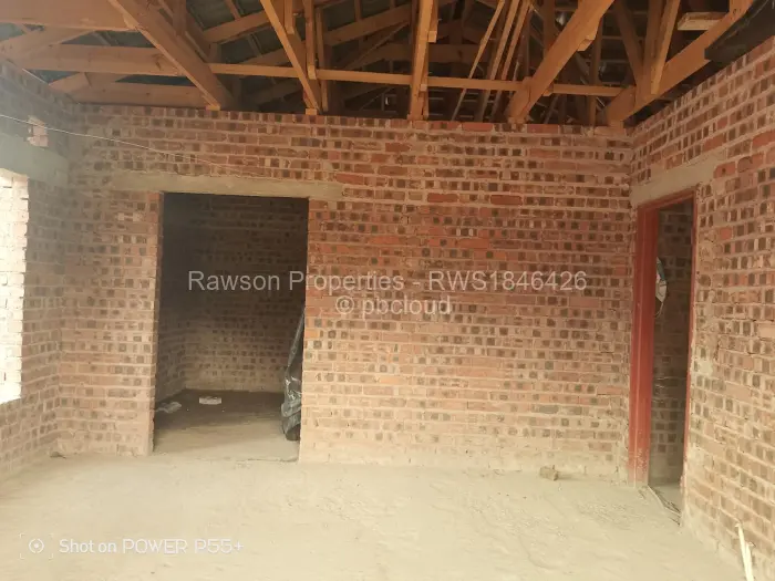 4 Bedroom House for Sale in Glaudina, Harare