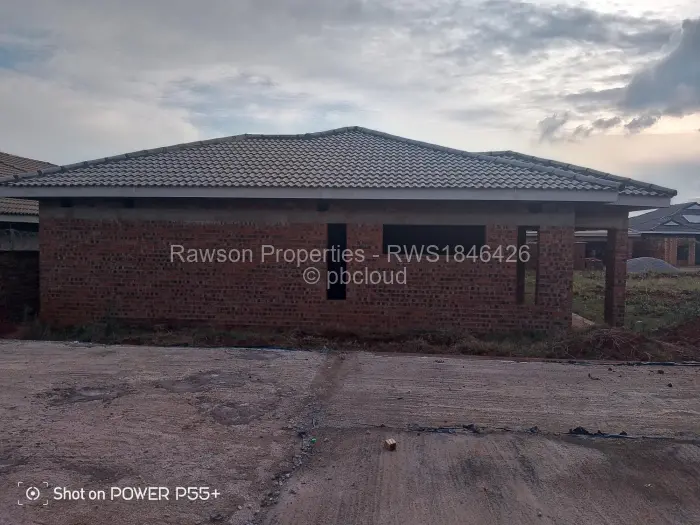 4 Bedroom House for Sale in Glaudina, Harare