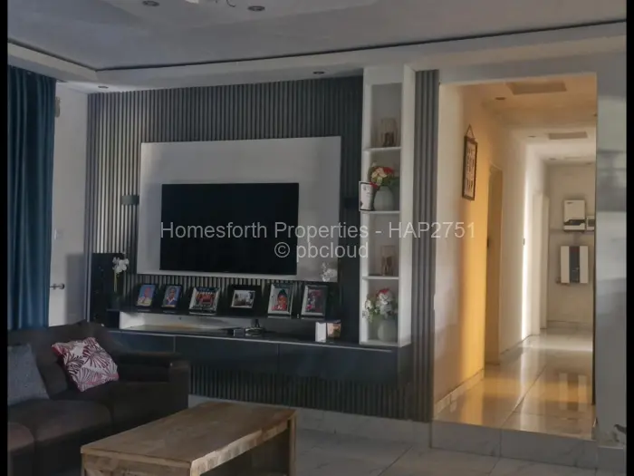 4 Bedroom House for Sale in Glaudina, Harare
