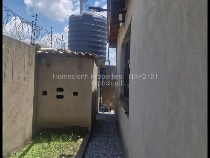 4 Bedroom House for Sale in Glaudina, Harare