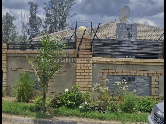 4 Bedroom House for Sale in Glaudina, Harare