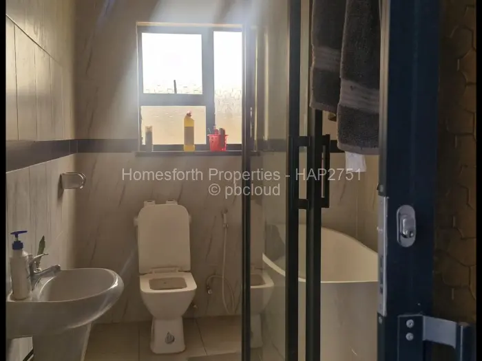 4 Bedroom House for Sale in Glaudina, Harare