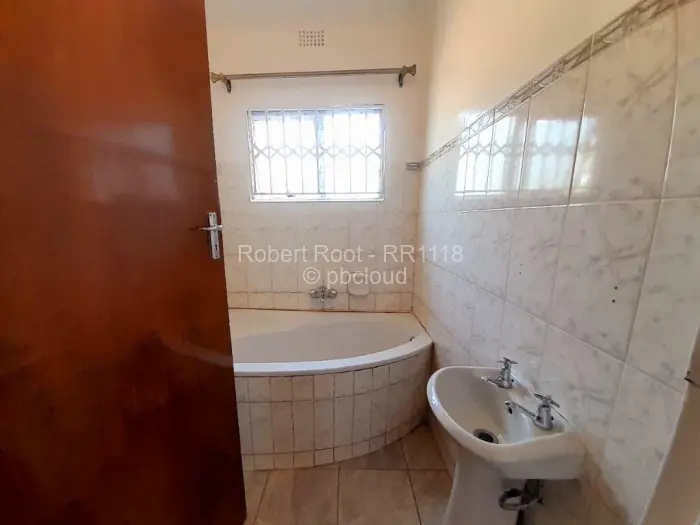 3 Bedroom Cottage/Garden Flat to Rent in Quinnington, Harare