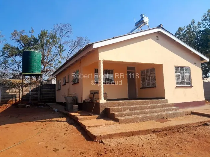 3 Bedroom Cottage/Garden Flat to Rent in Quinnington, Harare