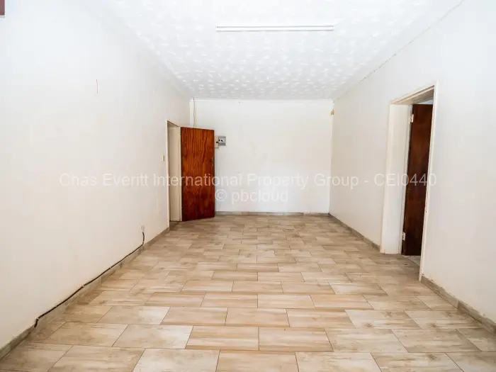 Office to Rent in Borrowdale, Harare