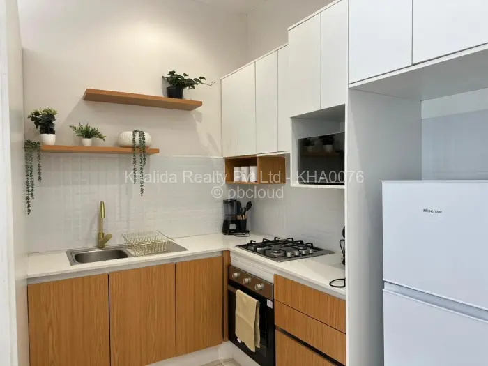 Flat/Apartment to Rent in Borrowdale West