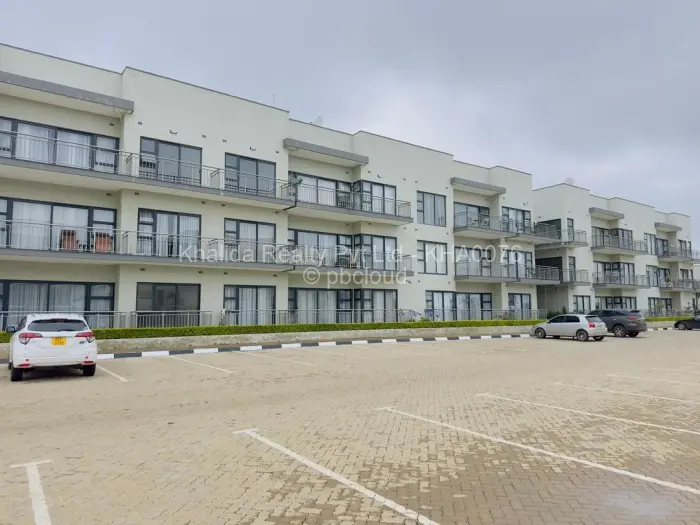 Flat/Apartment to Rent in Borrowdale West