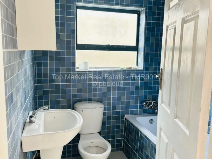 4 Bedroom House for Sale in Damofalls, Damofalls