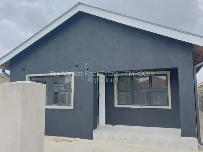 4 Bedroom House for Sale in Damofalls, Damofalls