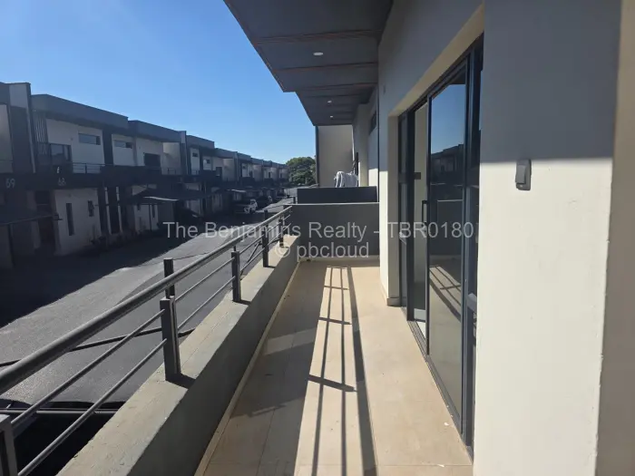 Townhouse/Cluster to Rent in Avondale, Harare