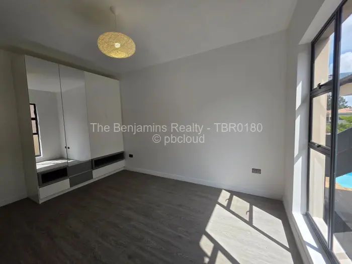 Townhouse/Cluster to Rent in Avondale, Harare