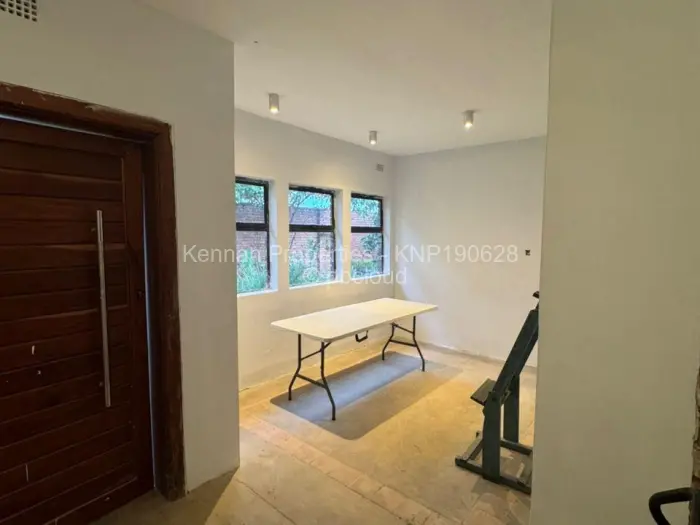 3 Bedroom House for Sale in Rockview, Harare