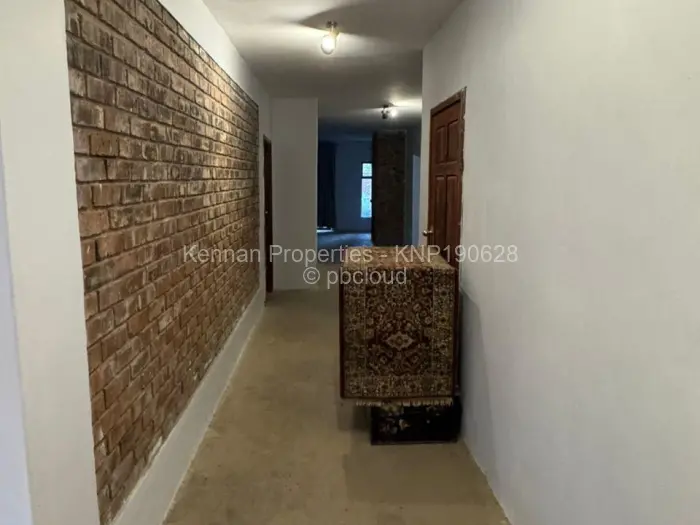 3 Bedroom House for Sale in Rockview, Harare