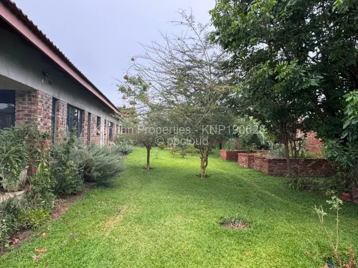 3 Bedroom House for Sale in Rockview, Harare
